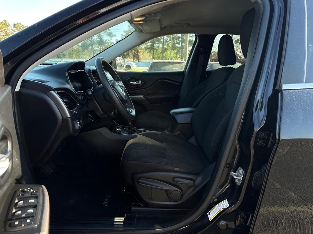 Jeep Cherokee Latitude 4x4 2019