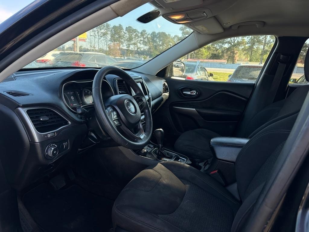 Jeep Cherokee Latitude 4x4 2019