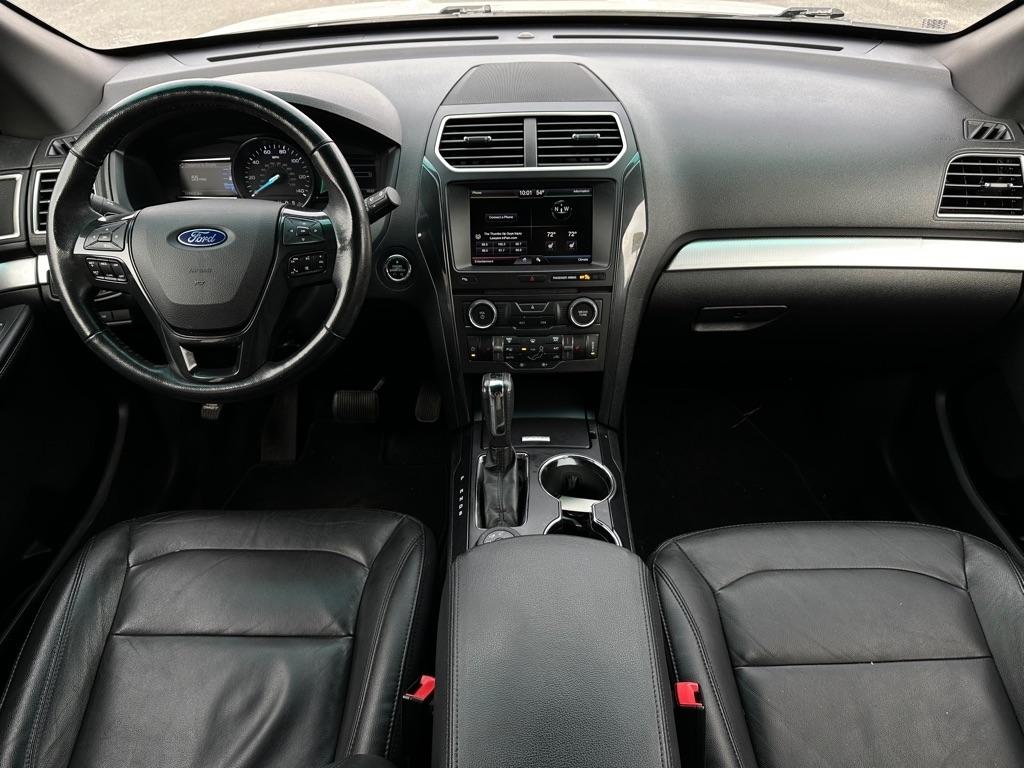 Ford Explorer 4WD 4dr XLT 2016