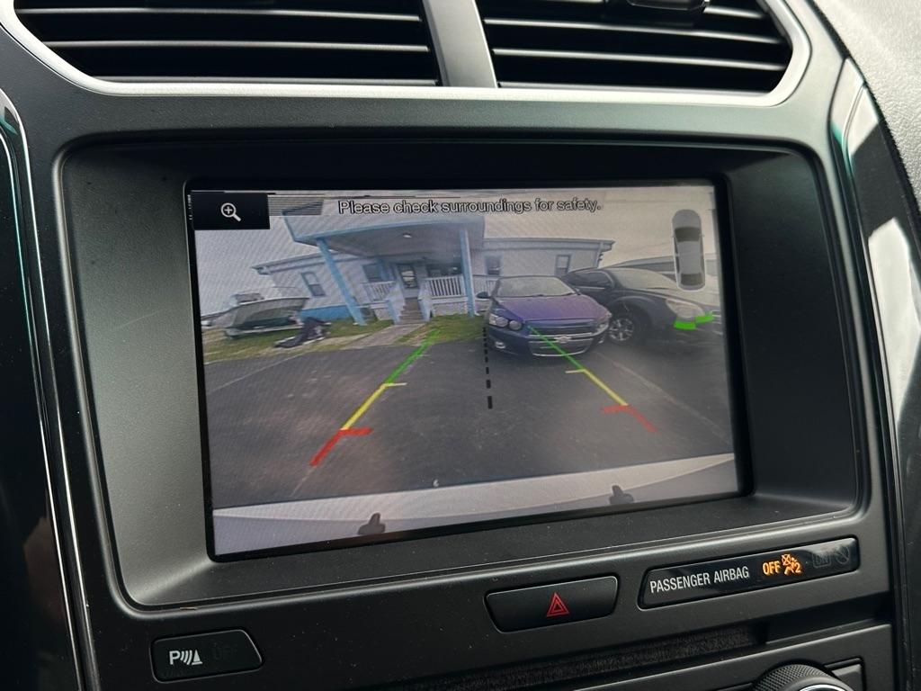 Ford Explorer 4WD 4dr XLT 2016