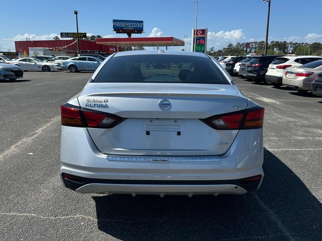 Nissan Altima 2.5 SV AWD Sedan 2022