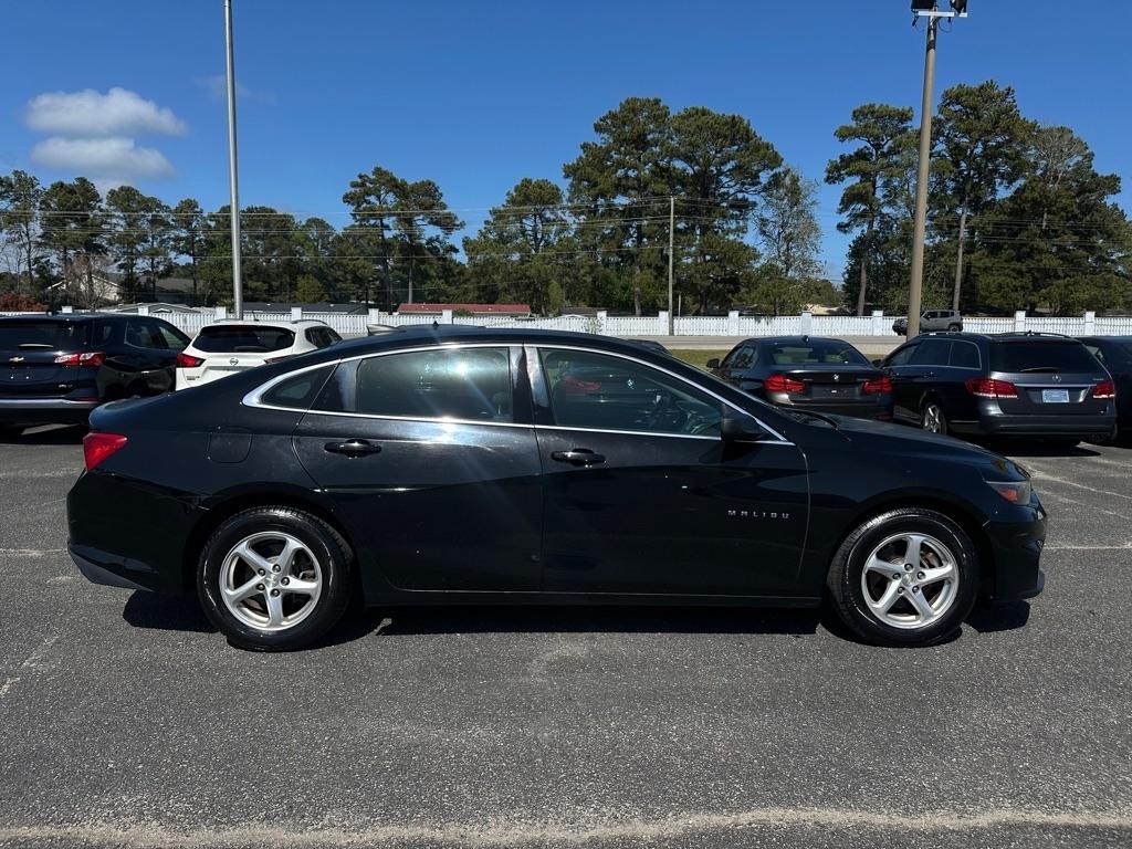 Chevrolet Malibu 4dr Sdn LS w/1LS 2017