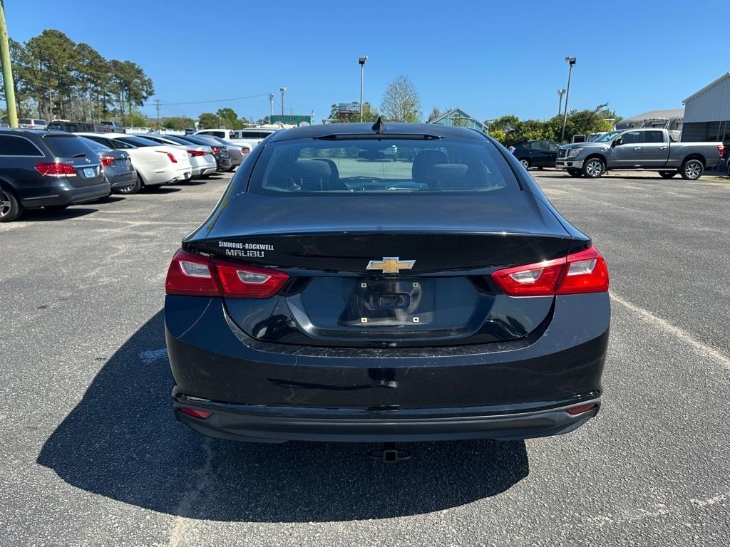 Chevrolet Malibu 4dr Sdn LS w/1LS 2017