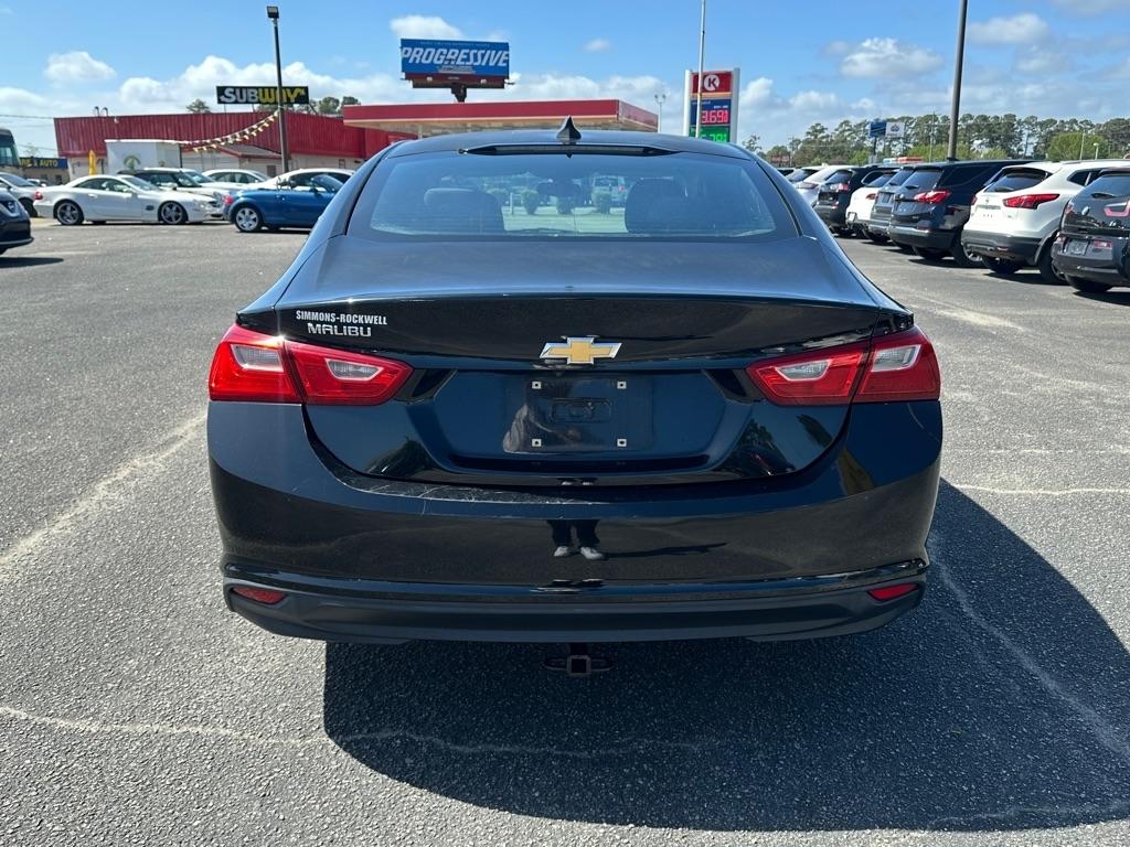 Chevrolet Malibu 4dr Sdn LS w/1LS 2017