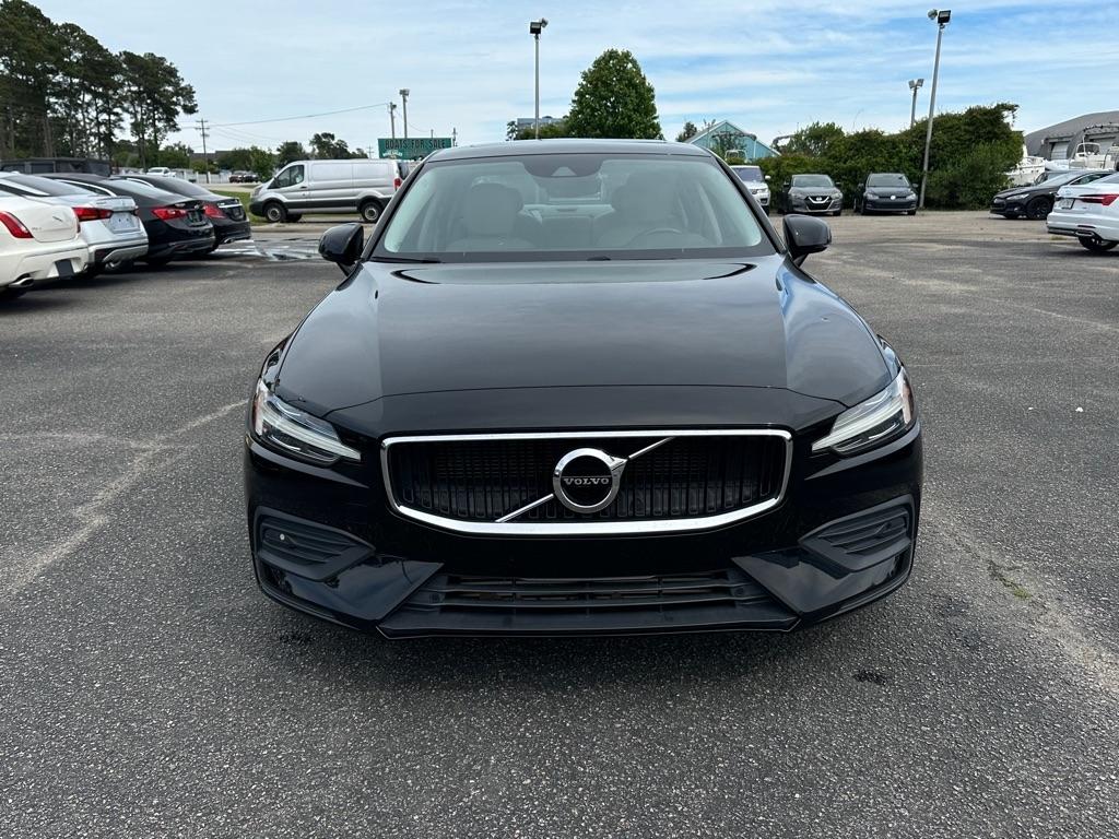 Volvo S60 T5 FWD Momentum 2019