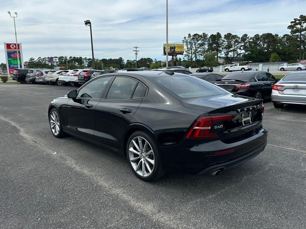 Volvo S60 T5 FWD Momentum 2019