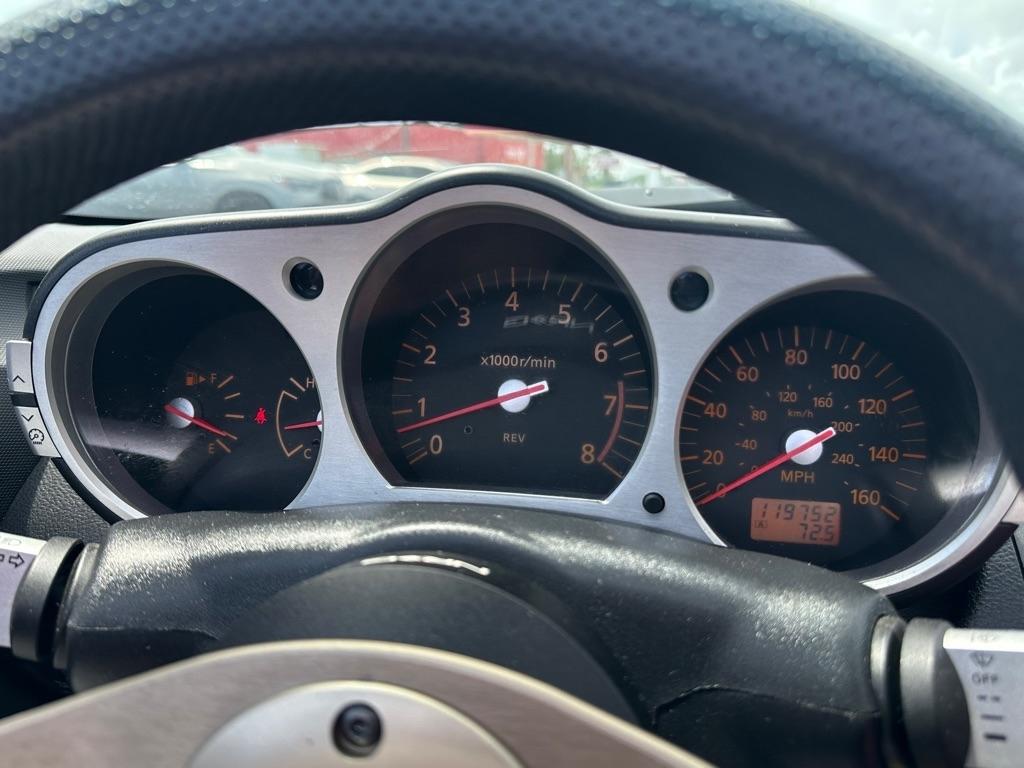 Nissan 350Z 2dr Roadster Touring Manual 2004