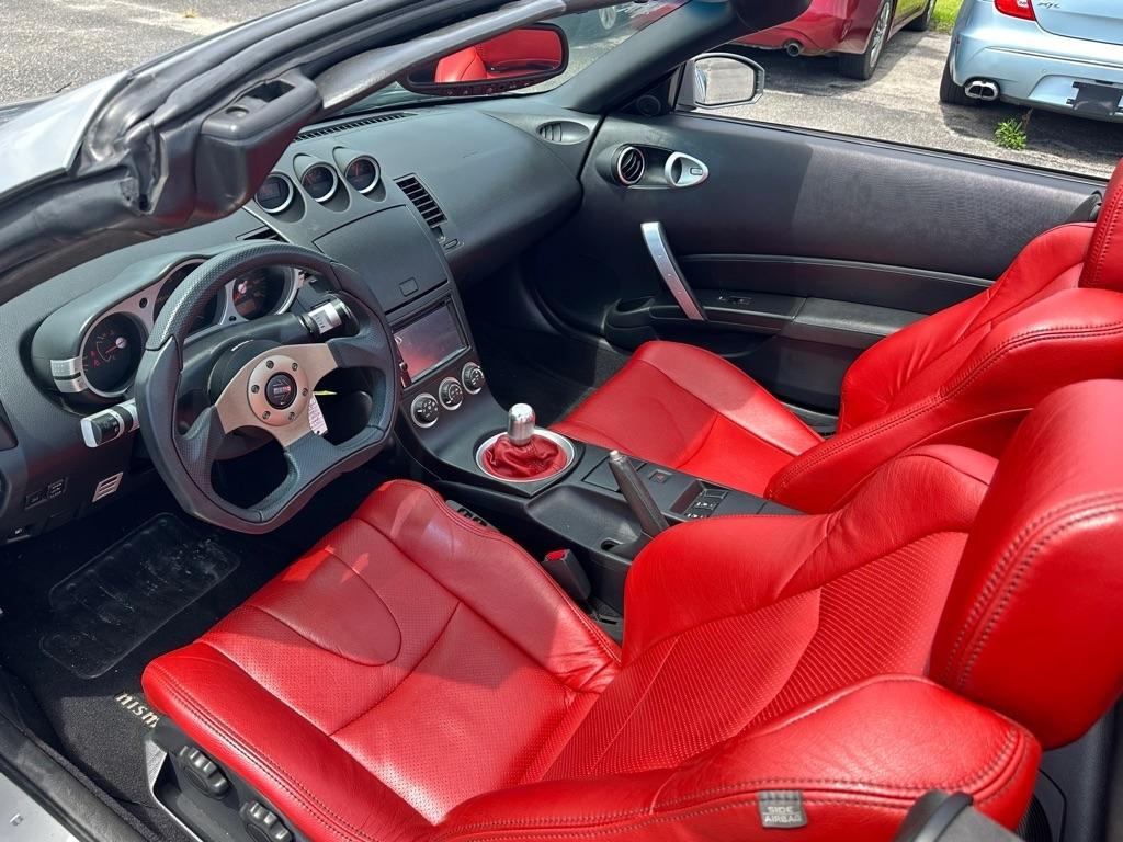 Nissan 350Z 2dr Roadster Touring Manual 2004