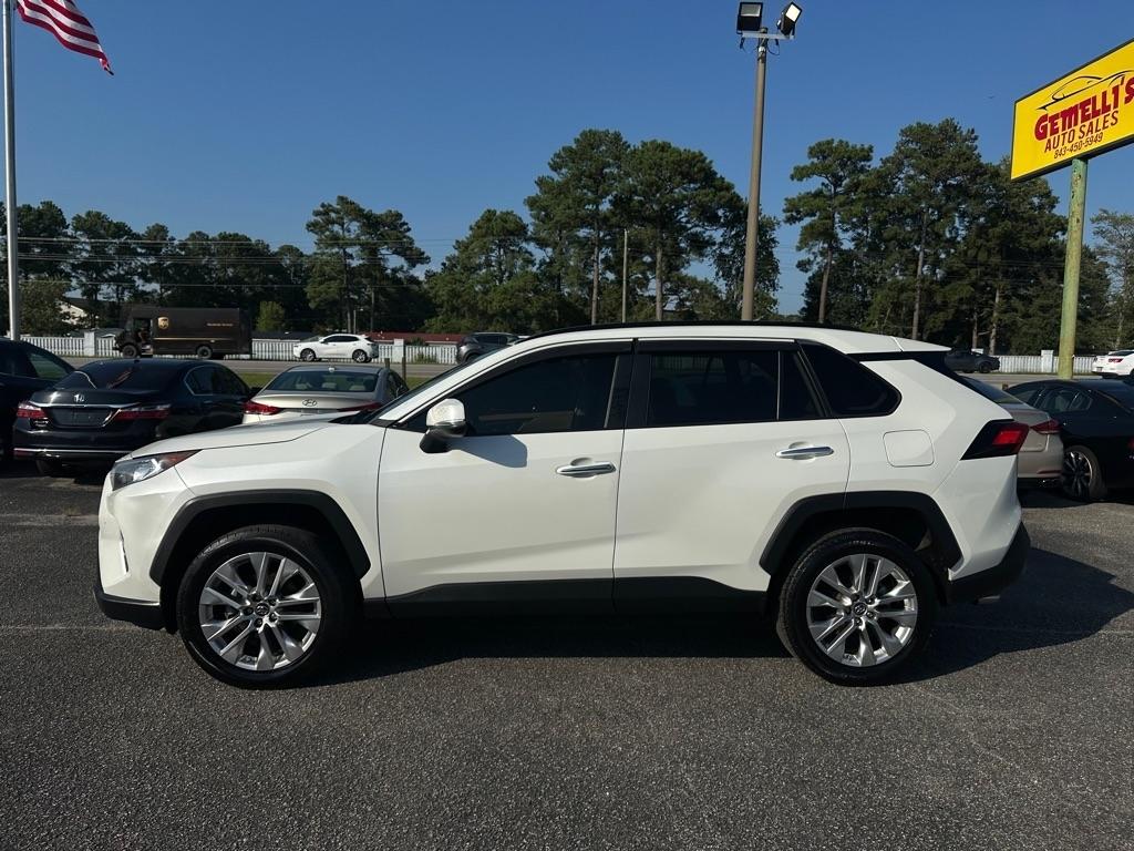 Toyota RAV4 Limited FWD (Natl) 2019