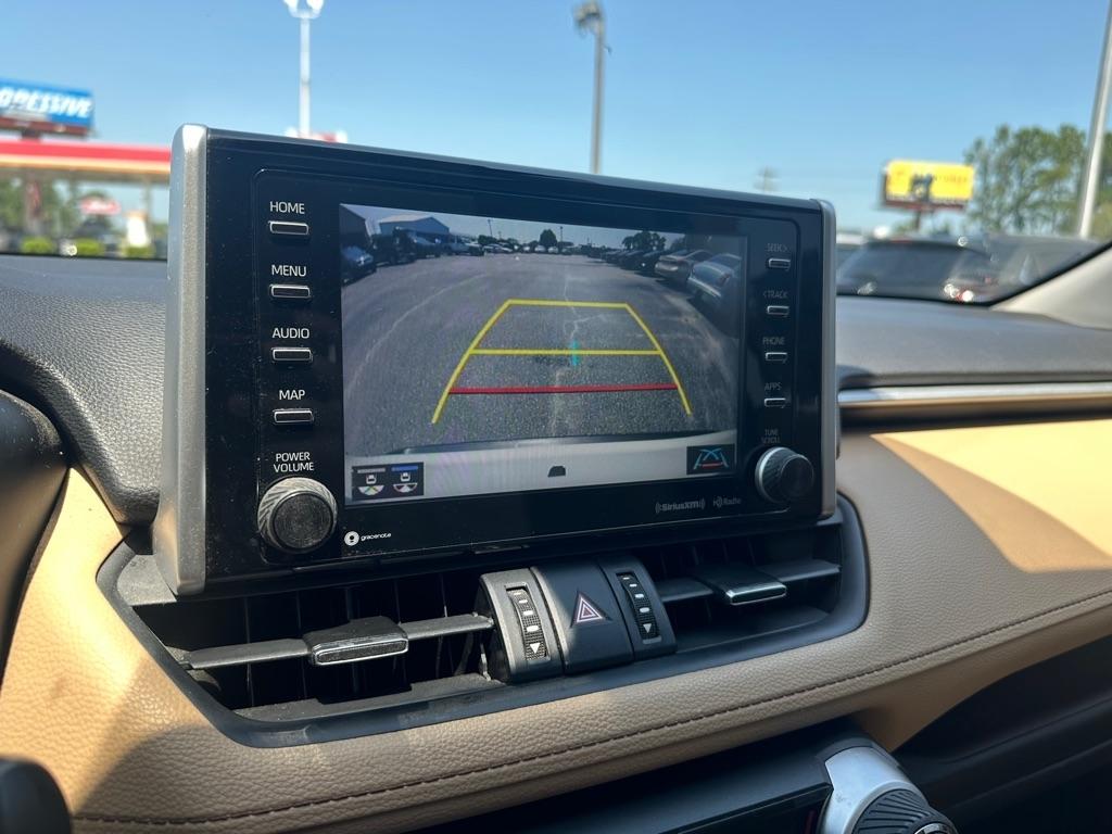Toyota RAV4 Limited FWD (Natl) 2019