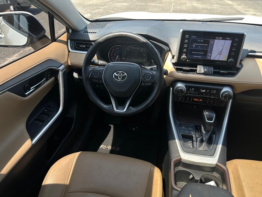 Toyota RAV4 Limited FWD (Natl) 2019