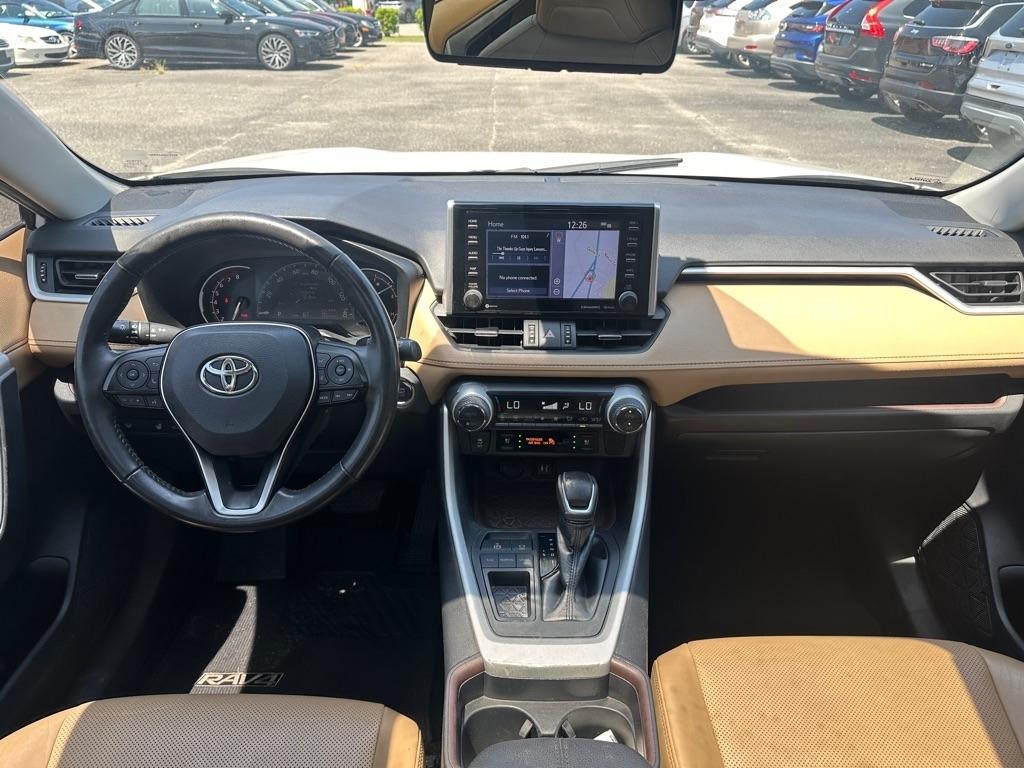 Toyota RAV4 Limited FWD (Natl) 2019