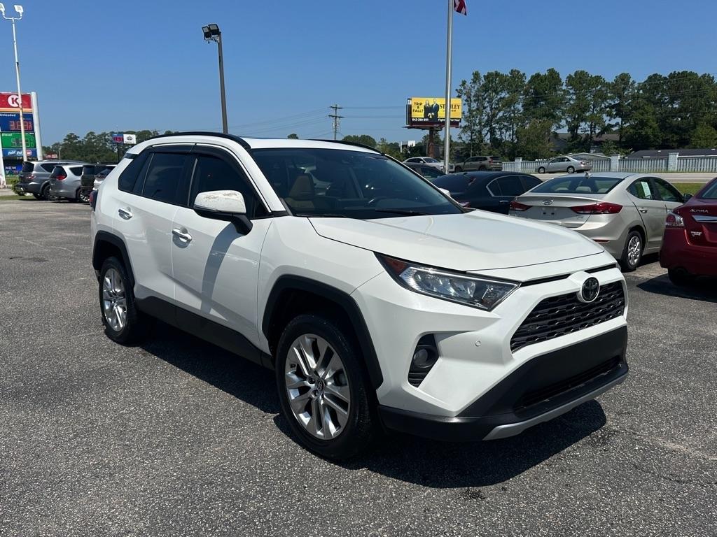 Toyota RAV4 Limited FWD (Natl) 2019