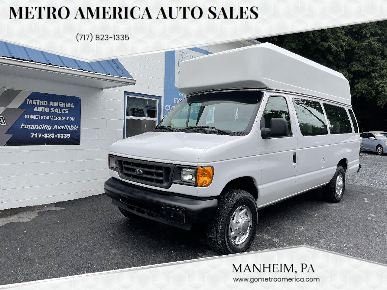 Ford Econoline E350 Super Duty Extended 2004