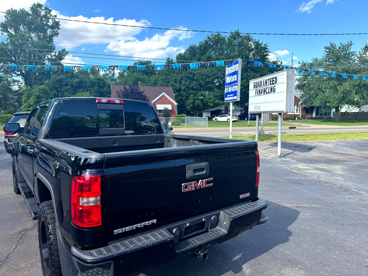 Image 6 of 2015 GMC Sierra 1500 SLT Crew Cab Short Box 4WD