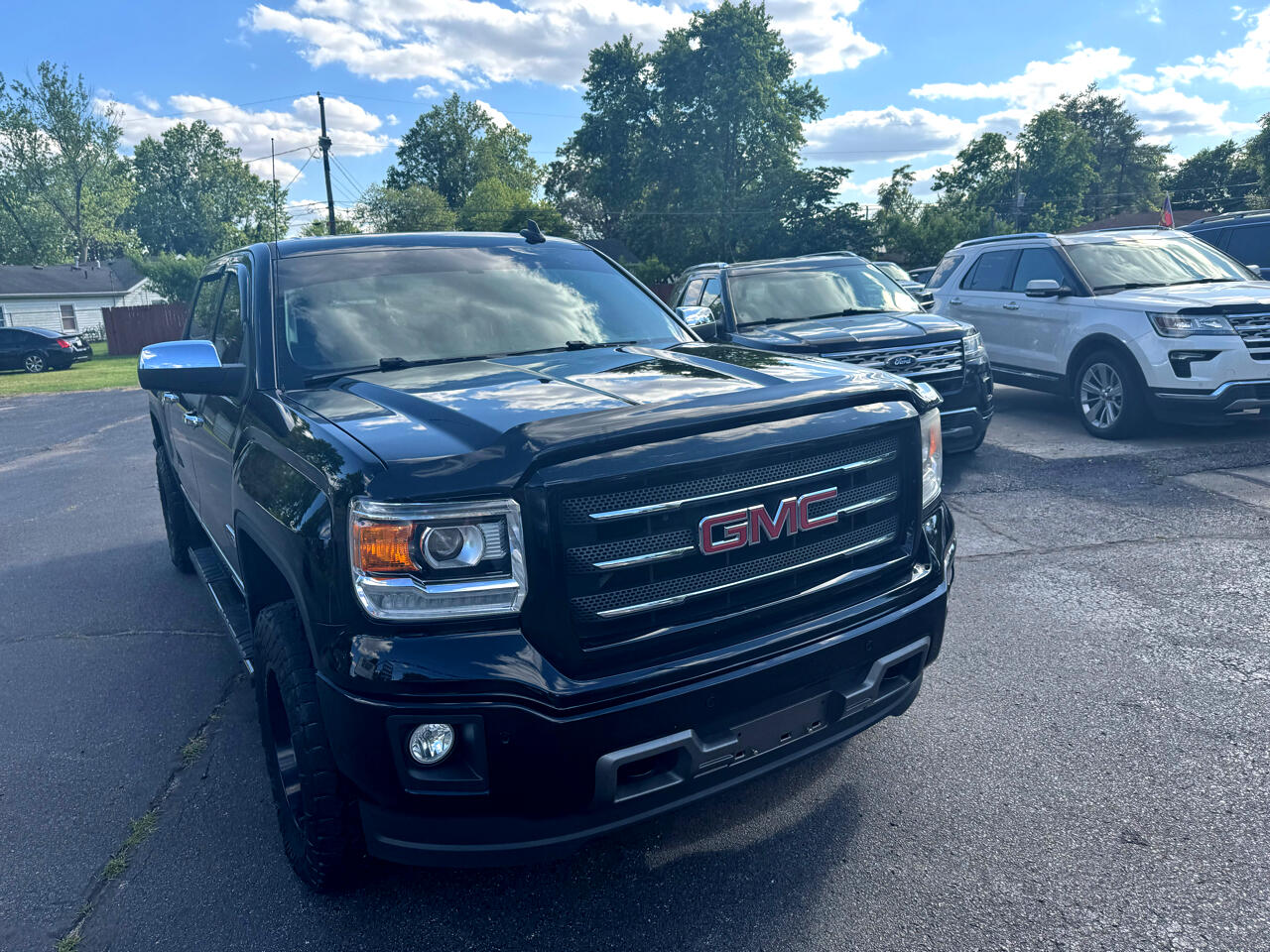 Image 8 of 2015 GMC Sierra 1500 SLT Crew Cab Short Box 4WD