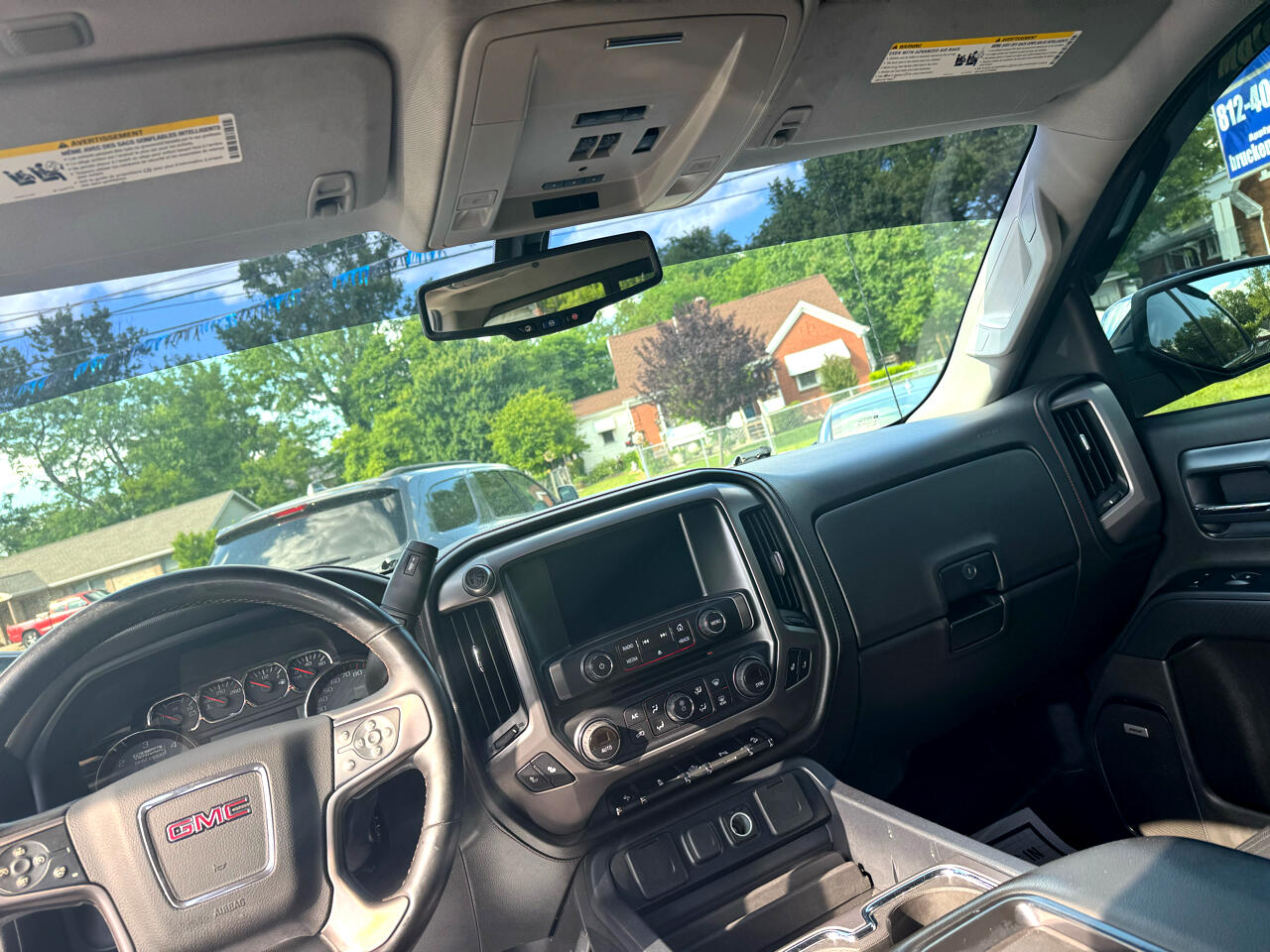 Image 10 of 2015 GMC Sierra 1500 SLT Crew Cab Short Box 4WD
