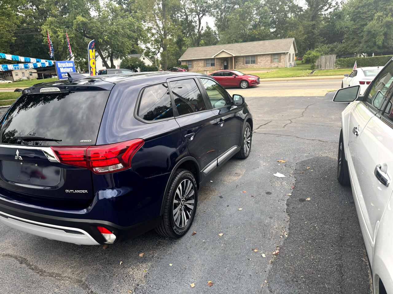 Image of 2019 Mitsubishi Outlander SEL AWD