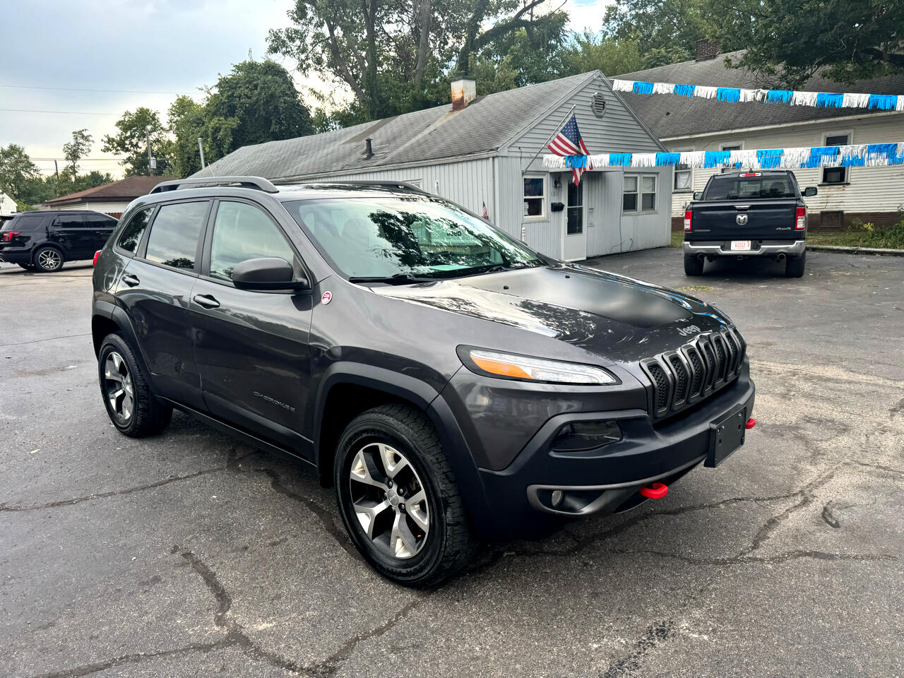 Image of 2015 Jeep Cherokee Trailhawk 4WD