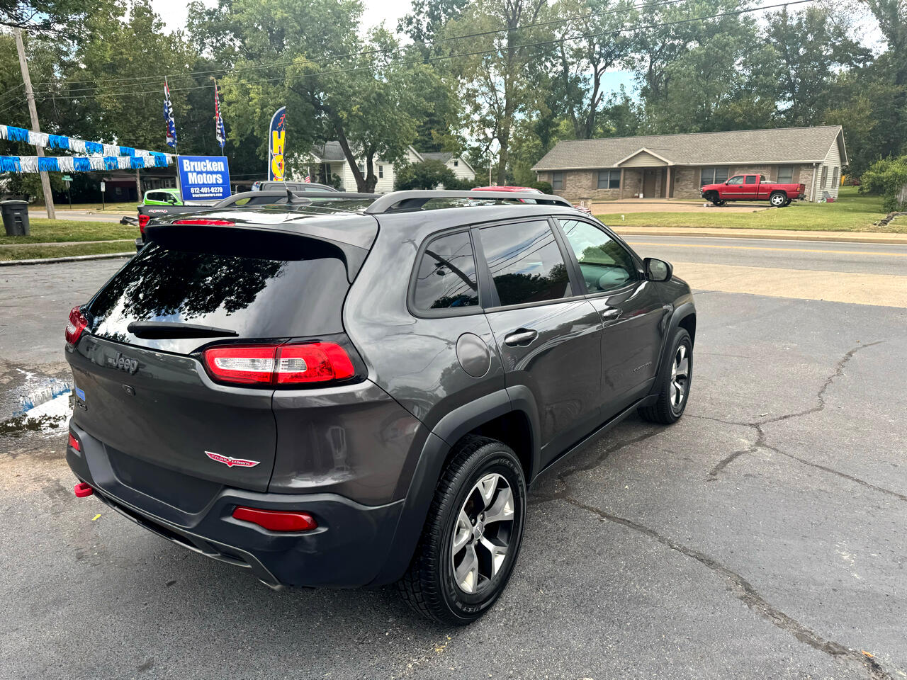 Image of 2015 Jeep Cherokee Trailhawk 4WD