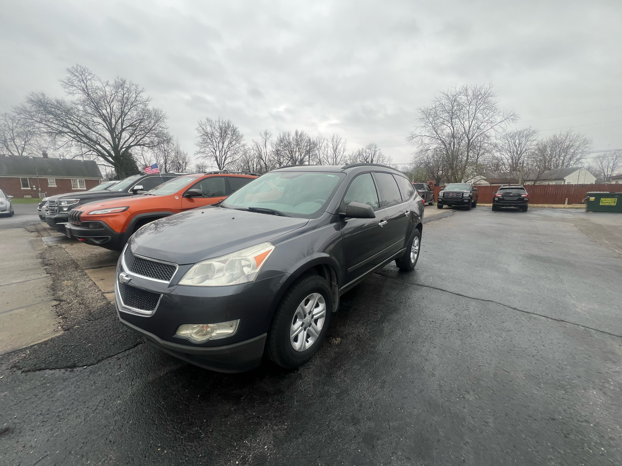 Chevrolet Traverse LS FWD w/PDC 2012