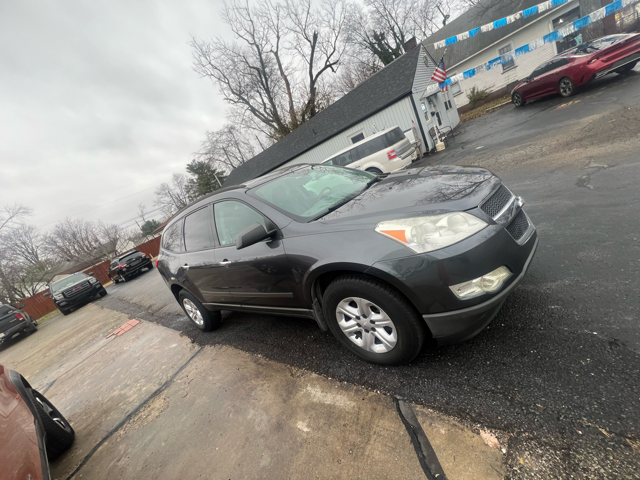 Chevrolet Traverse LS FWD w/PDC 2012
