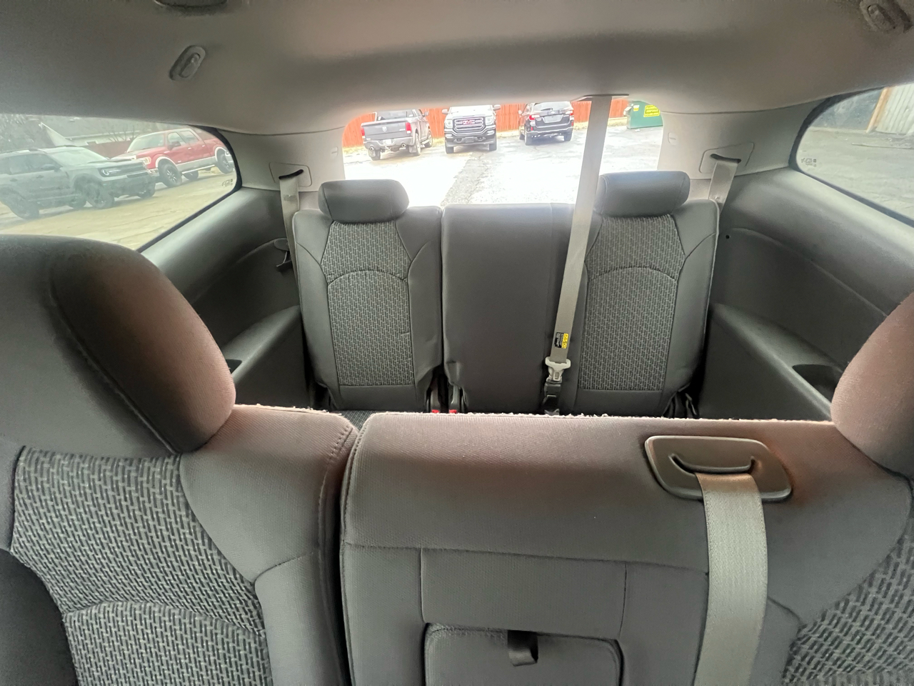 Chevrolet Traverse LS FWD w/PDC 2012