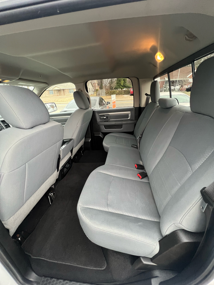RAM 1500 Classic Tradesman Crew Cab LWB 4WD 2019