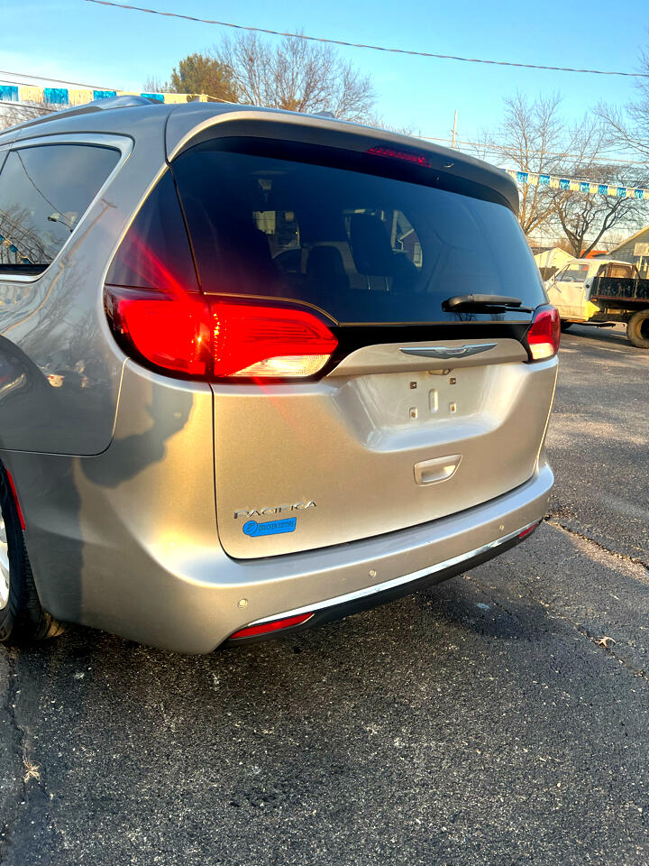 Chrysler Pacifica Touring-L 2018