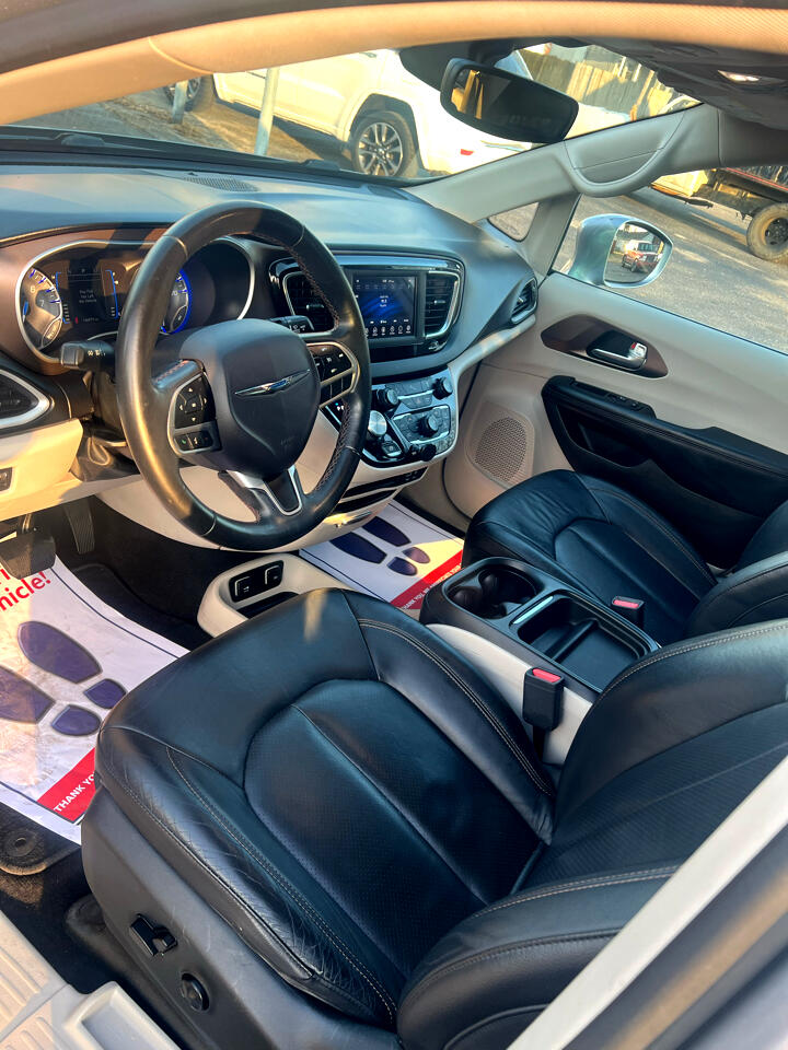 Chrysler Pacifica Touring-L 2018