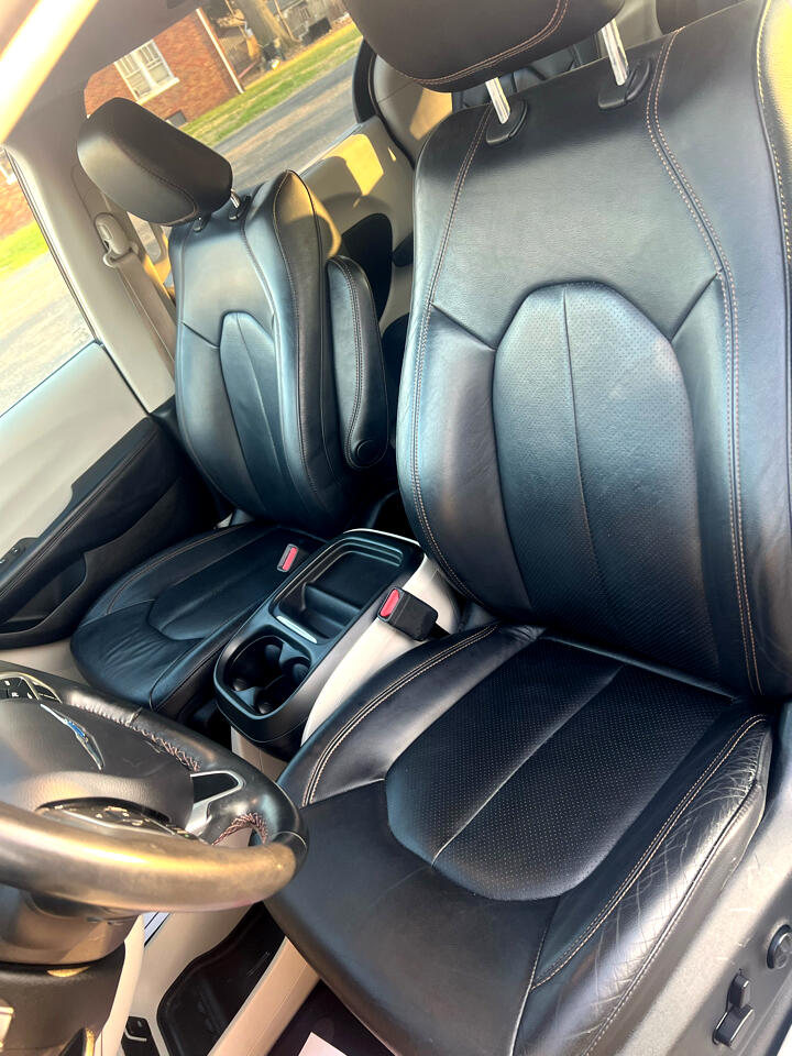 Chrysler Pacifica Touring-L 2018