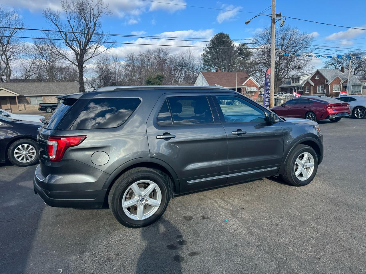 Ford Explorer XLT FWD 2018