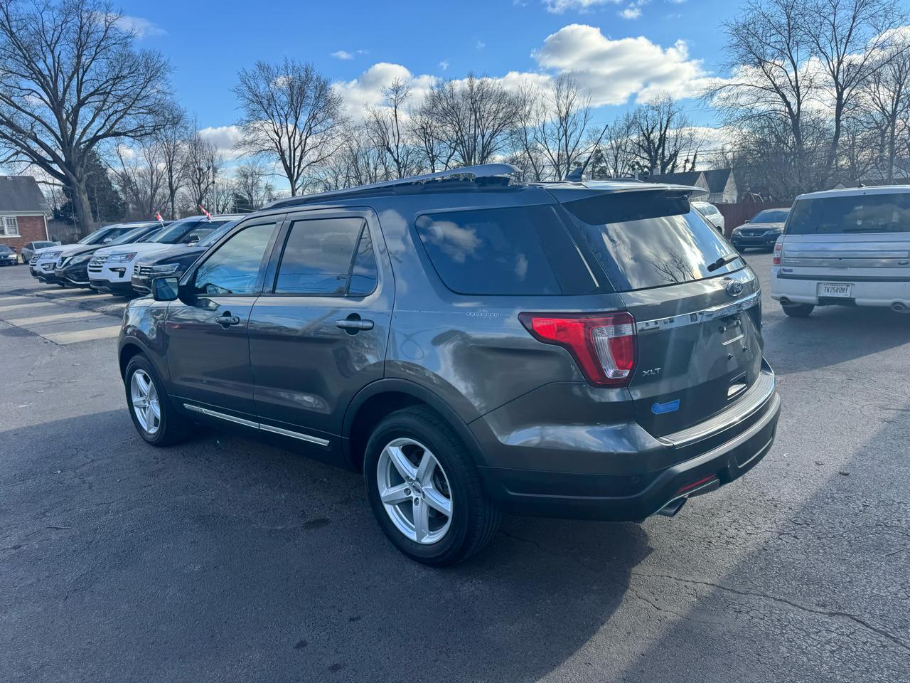 Ford Explorer XLT FWD 2018
