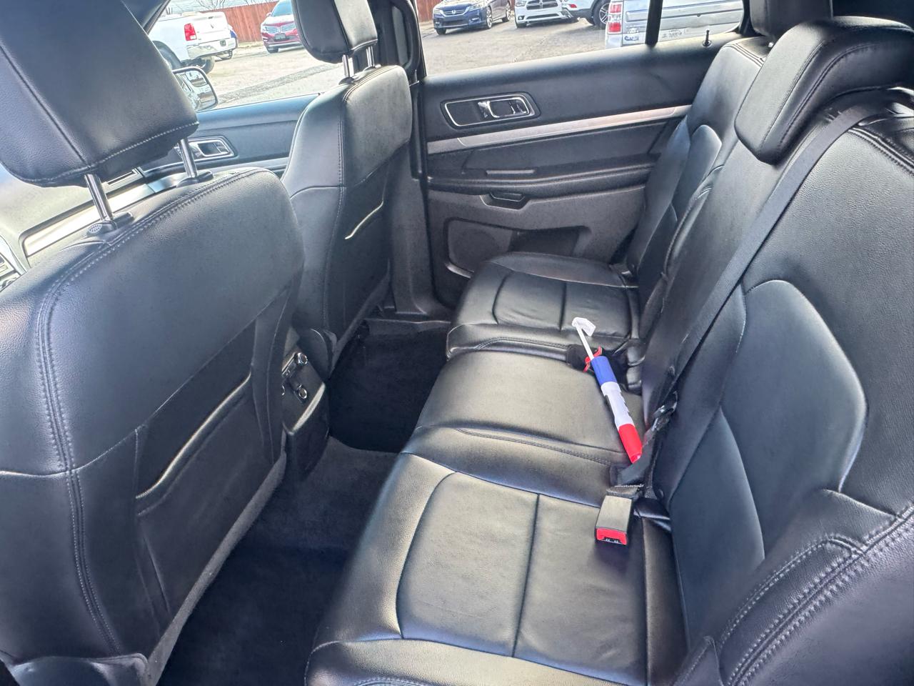 Ford Explorer XLT FWD 2018