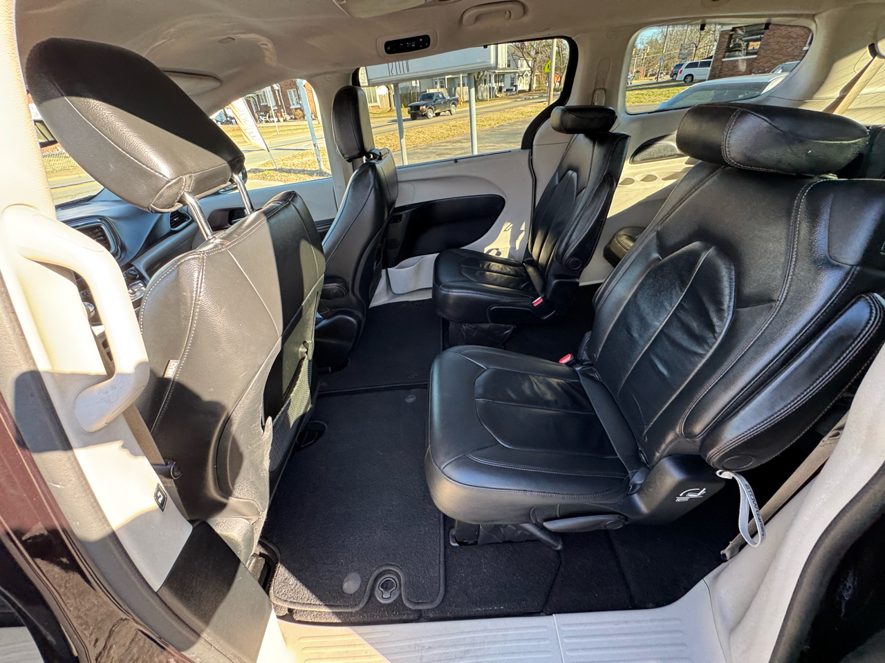 Chrysler Pacifica Touring-L 2017