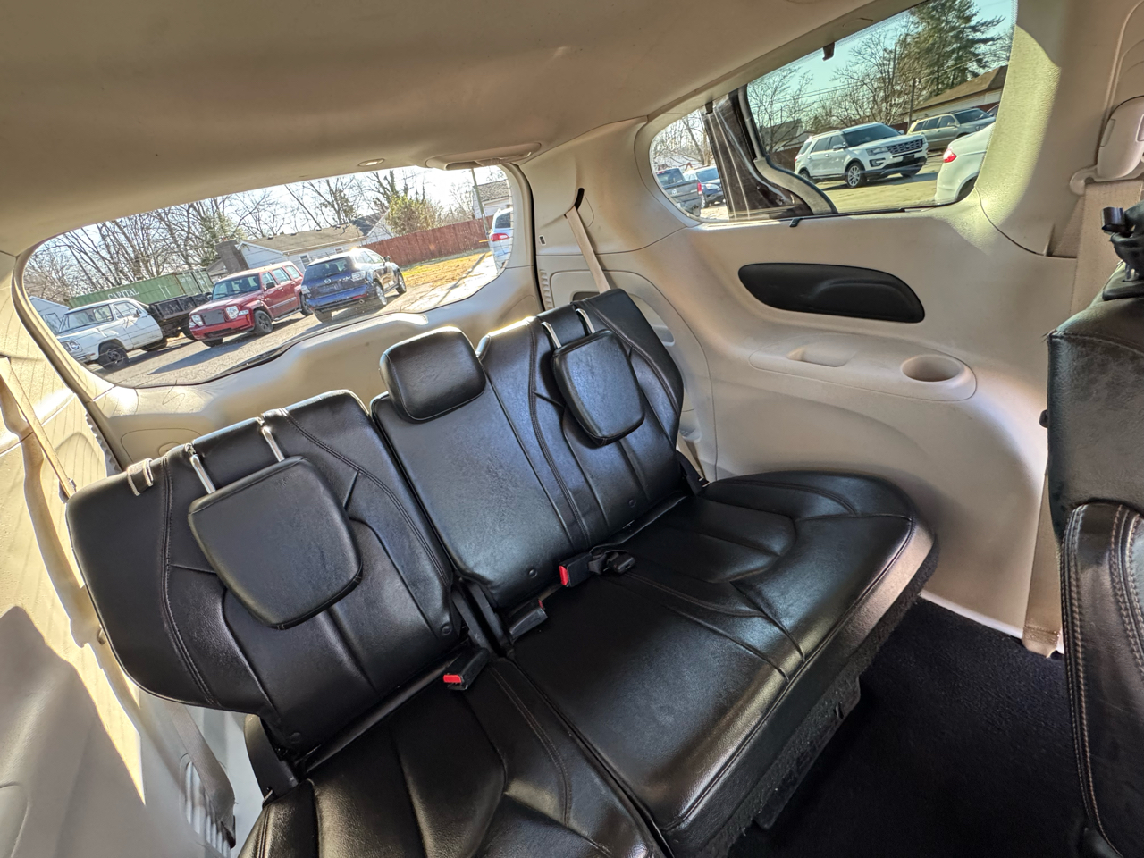 Chrysler Pacifica Touring-L 2017