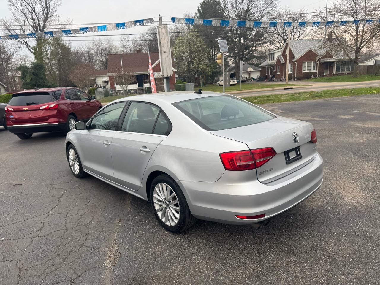 Volkswagen Jetta SE 6A 2015