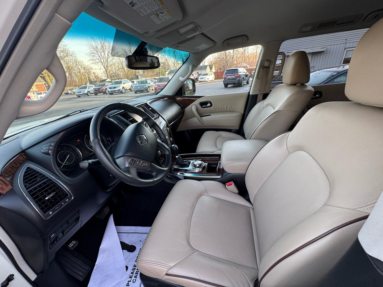 Nissan Armada SV AWD 2017