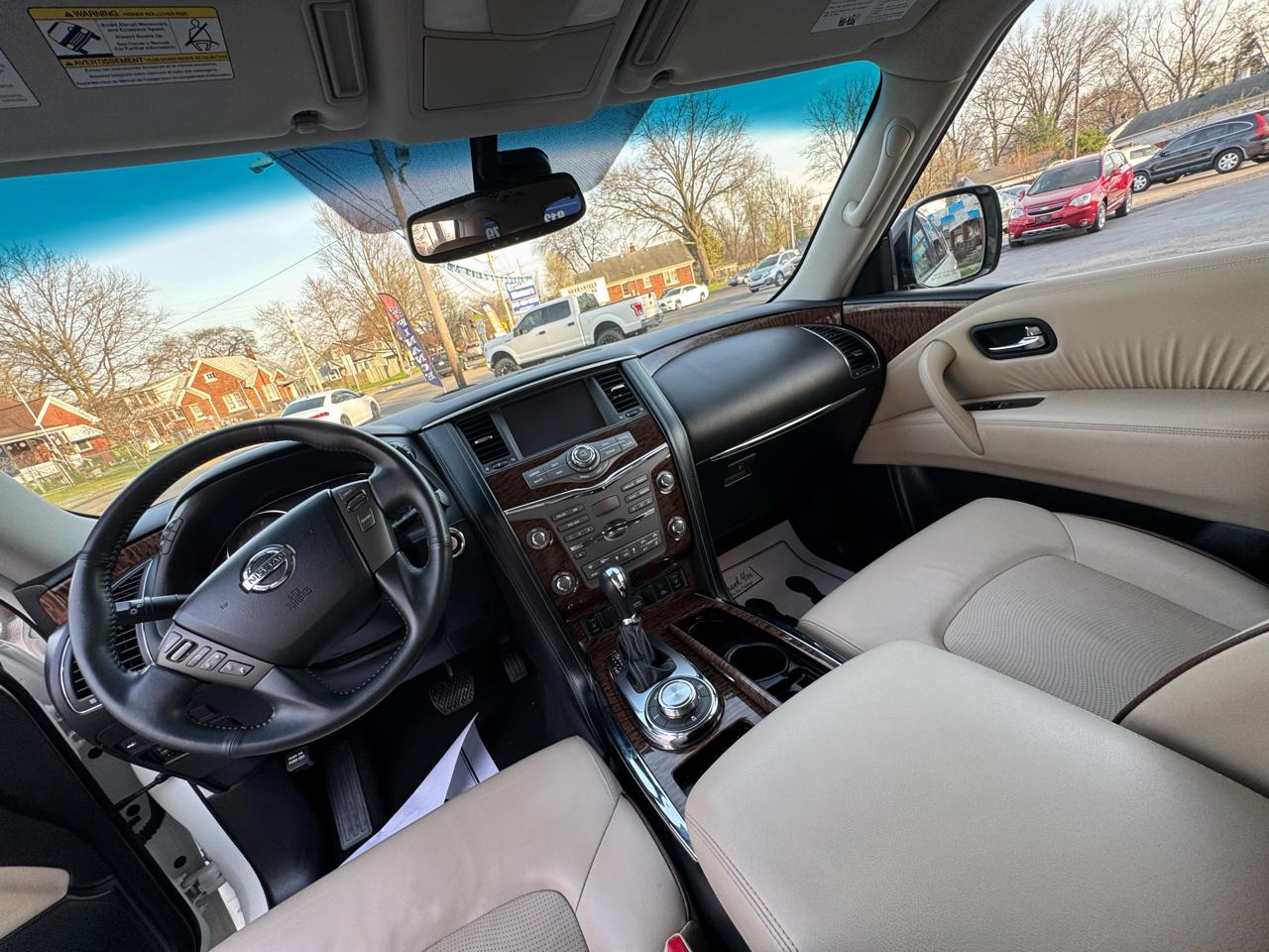 Nissan Armada SV AWD 2017