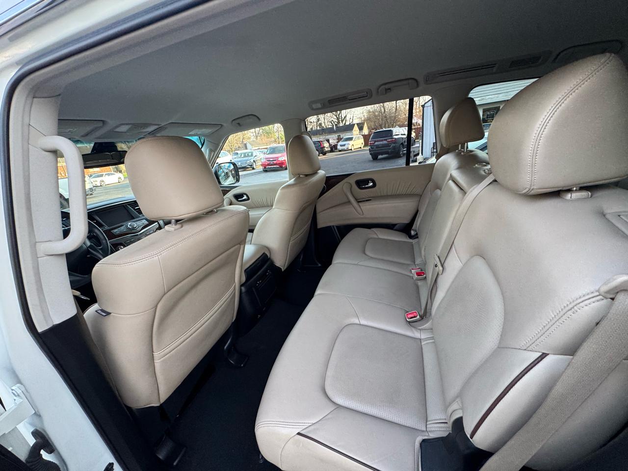 Nissan Armada SV AWD 2017