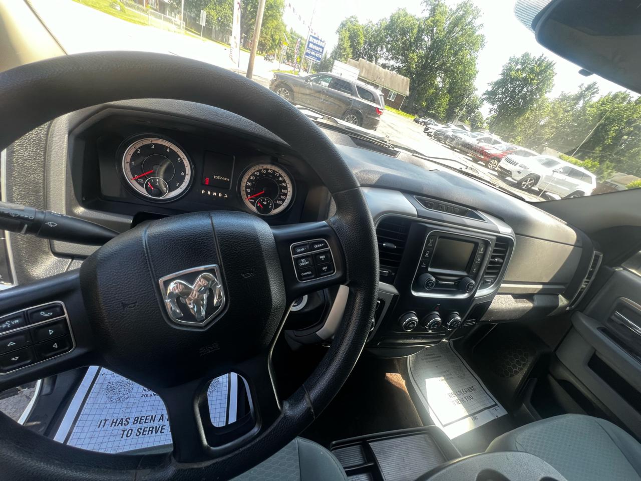 RAM 1500 SLT Reg Cab 4WD 2017