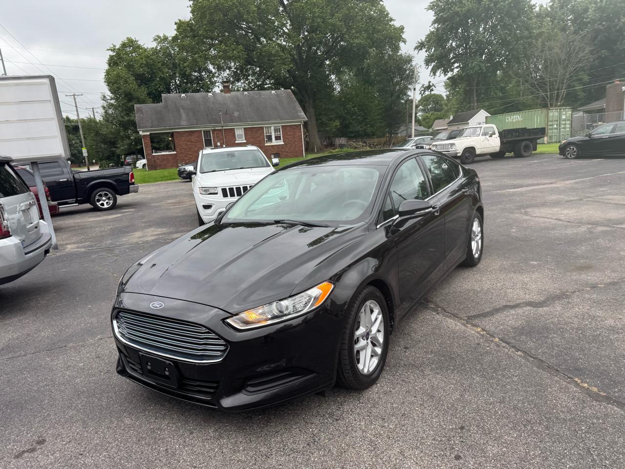 Ford Fusion SE 2015