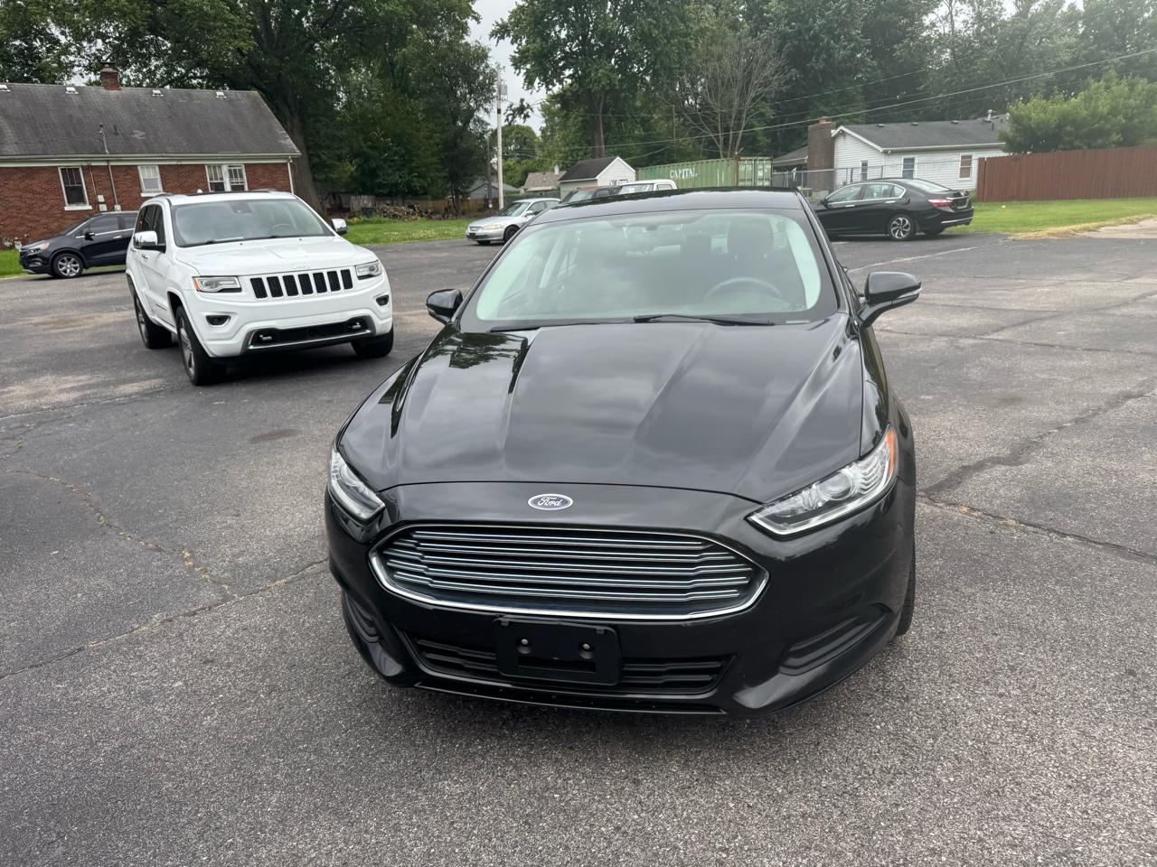 Ford Fusion SE 2015