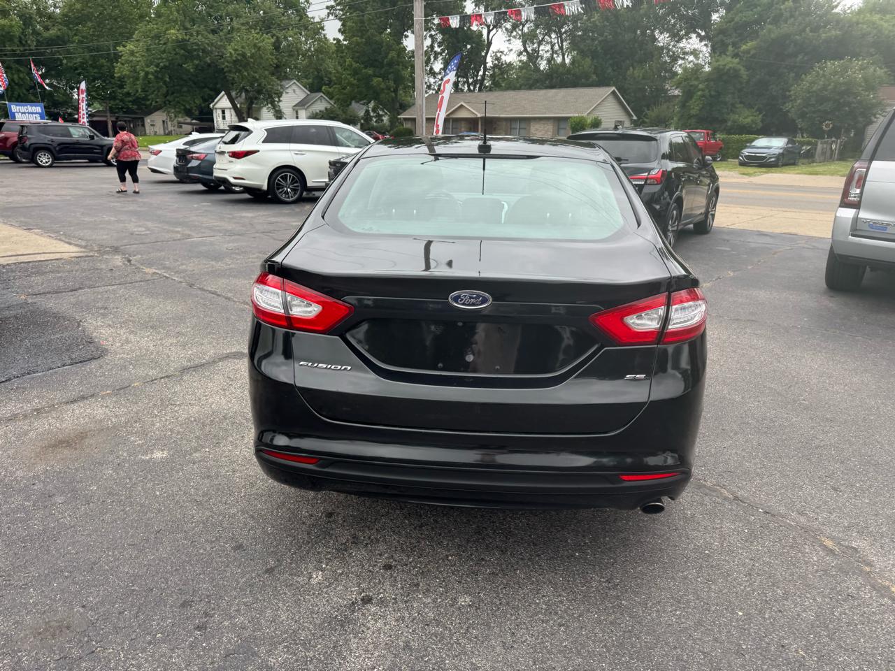 Ford Fusion SE 2015