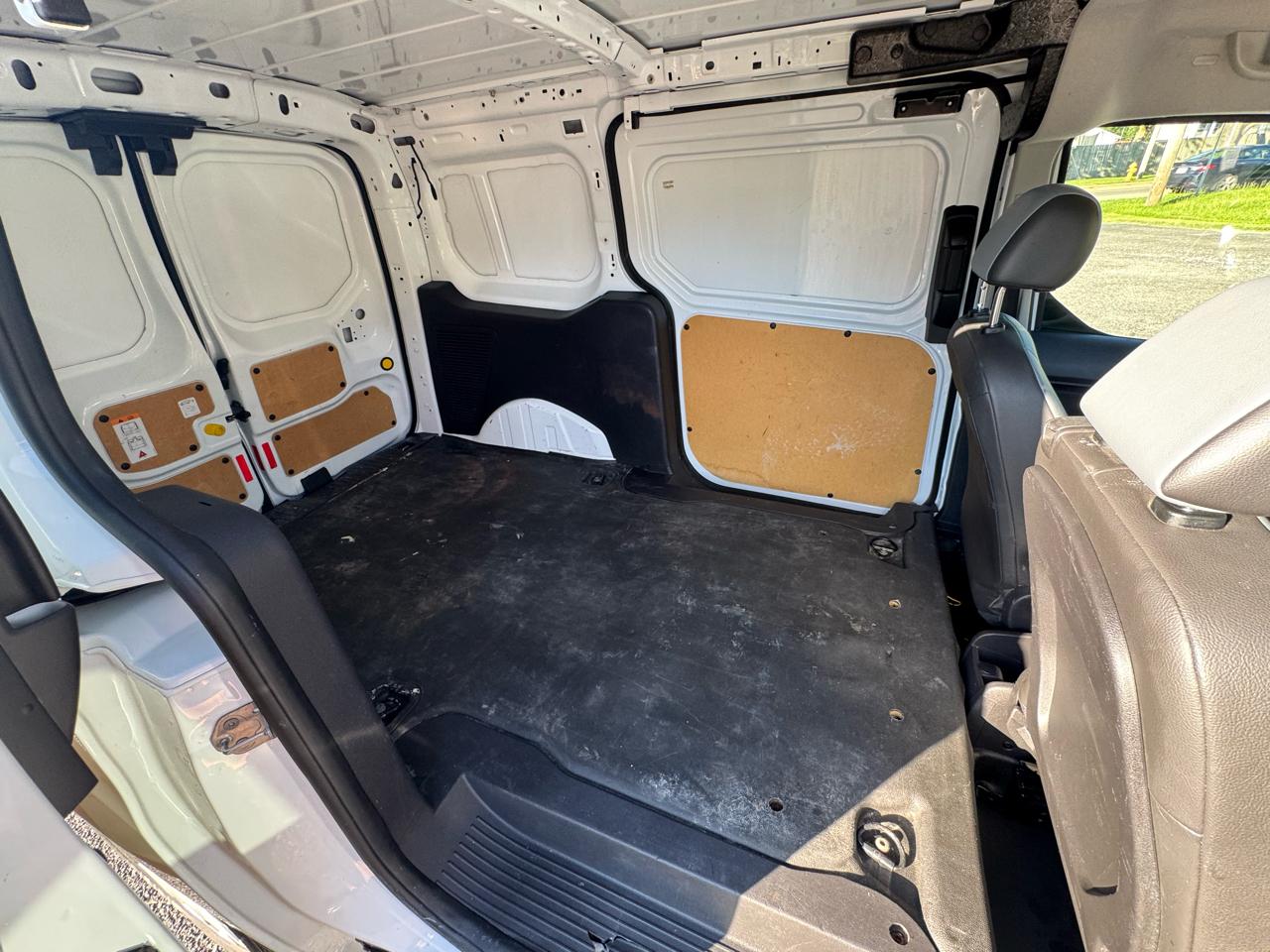 Ford Transit Connect Cargo Van XLT LWB w/Rear 180 Degree Door 2018