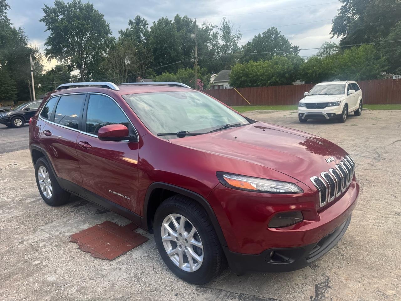 Jeep Cherokee Latitude 4WD 2014