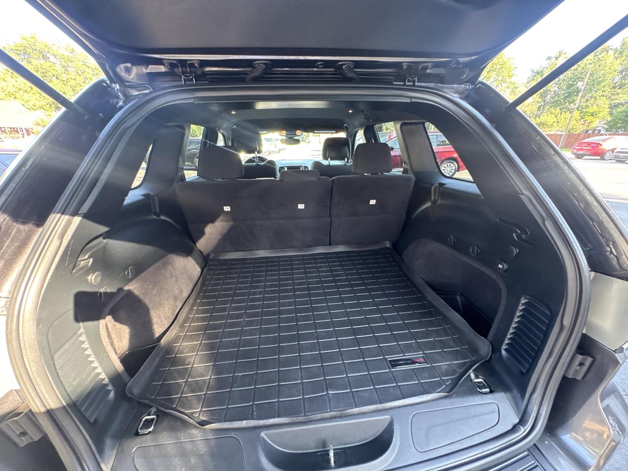 Jeep Grand Cherokee Laredo 4WD 2017