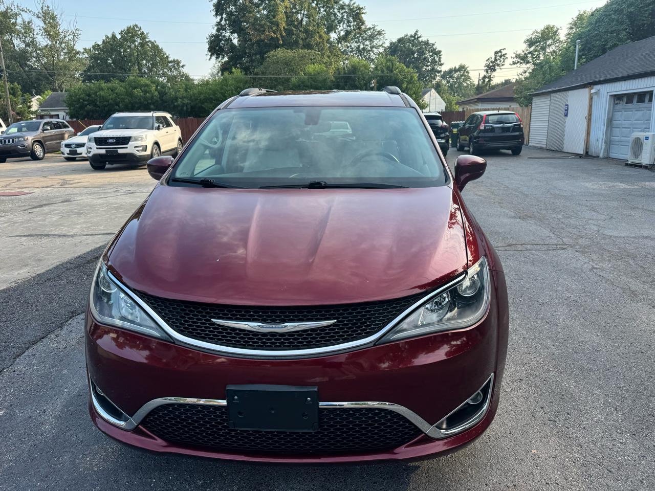 Chrysler Pacifica Touring-L 2017