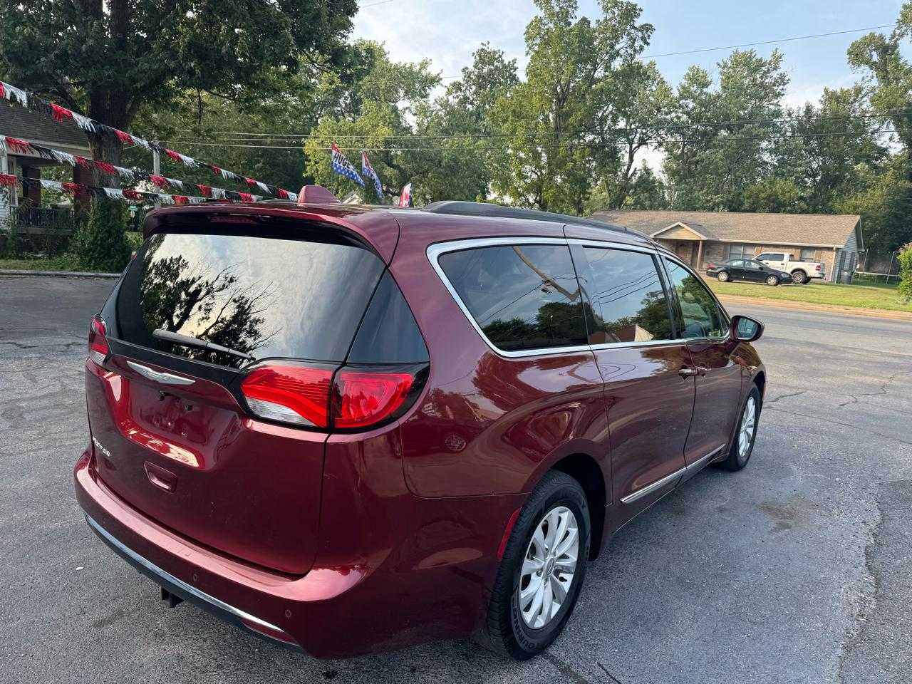 Chrysler Pacifica Touring-L 2017