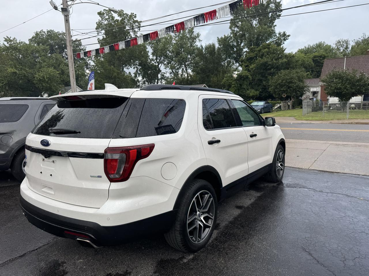Ford Explorer Sport 4WD 2016